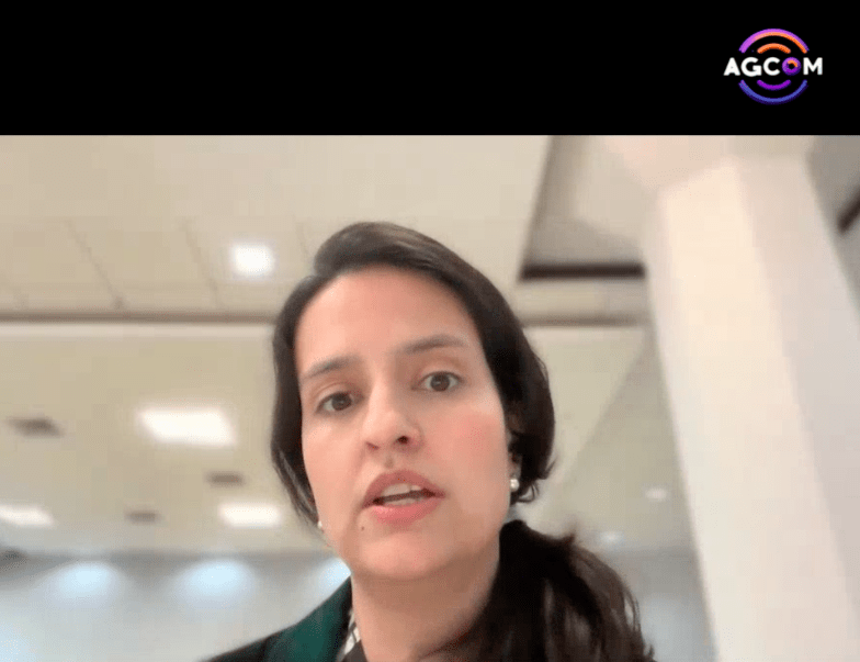 Professora Juliana Monteiro fala sobre a MUCA