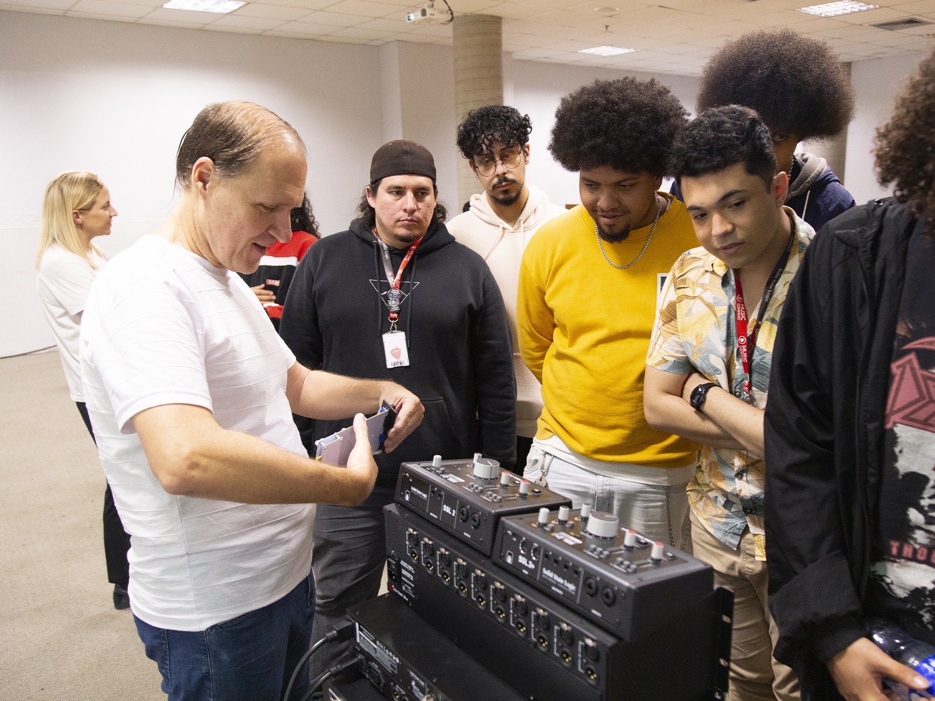 SSL Day e alunos de Produção Musical e Fonográfica